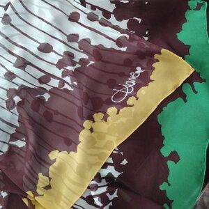 Diane Von Furstenberg scarf